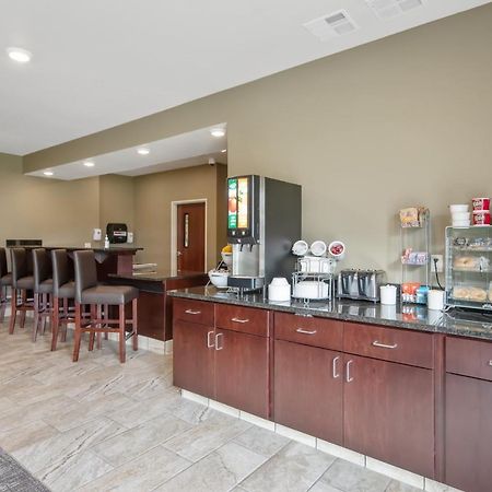 Cobblestone Hotel & Suites - Остин Экстерьер фото
