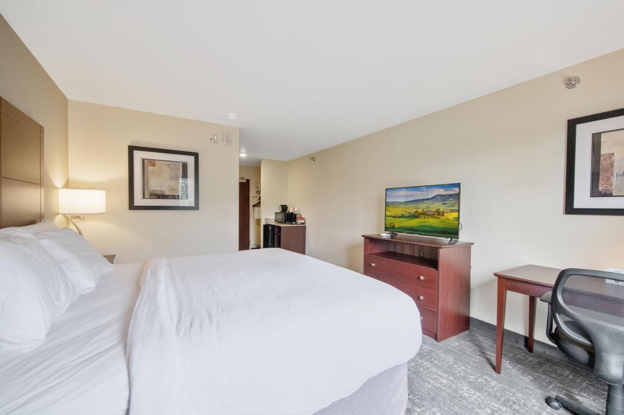 Cobblestone Hotel & Suites - Остин Экстерьер фото